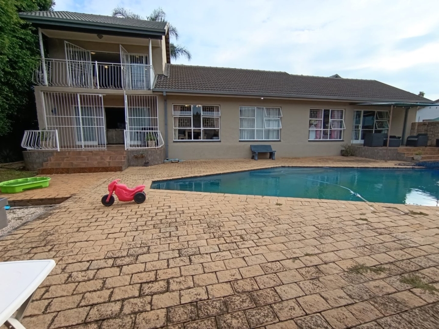 To Let 4 Bedroom Property for Rent in Eldoraigne Gauteng