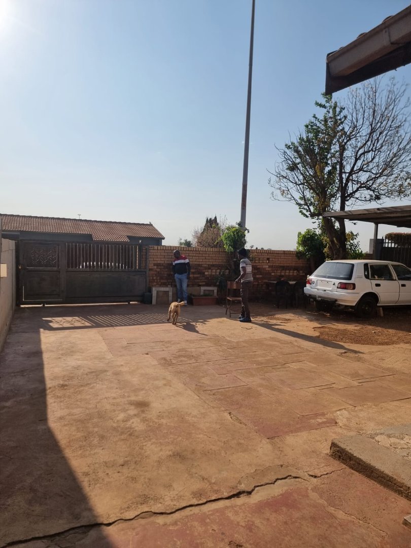 3 Bedroom Property for Sale in Dawn Park Gauteng