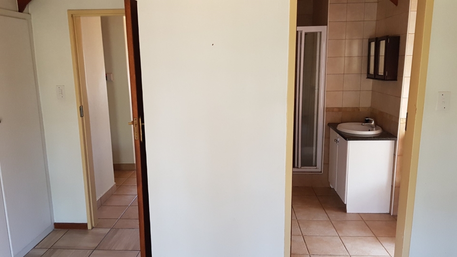 To Let 3 Bedroom Property for Rent in Equestria Gauteng