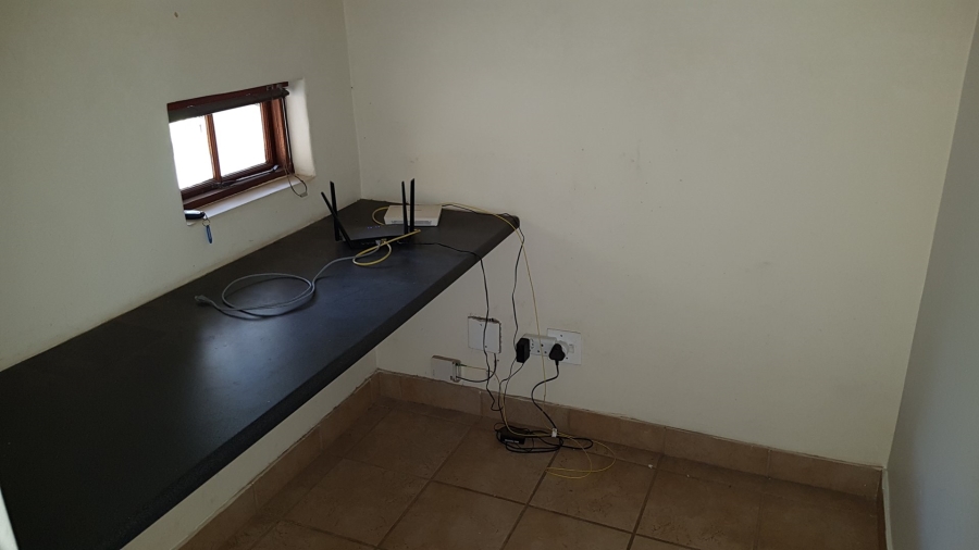 To Let 3 Bedroom Property for Rent in Equestria Gauteng