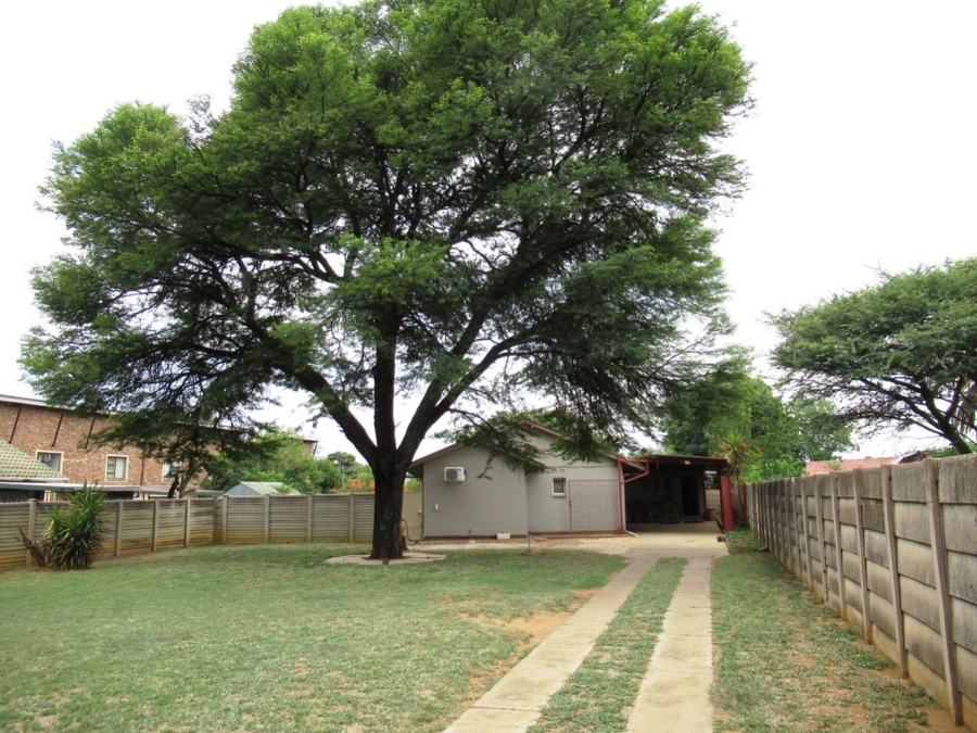 3 Bedroom Property for Sale in Erasmus Gauteng