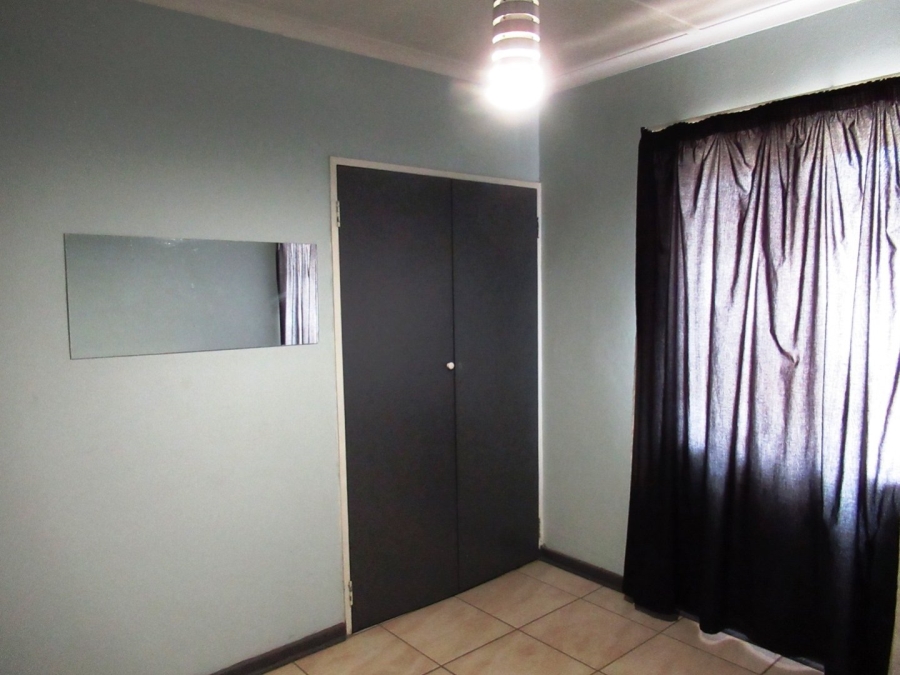 3 Bedroom Property for Sale in Erasmus Gauteng