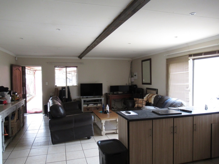 3 Bedroom Property for Sale in Erasmus Gauteng