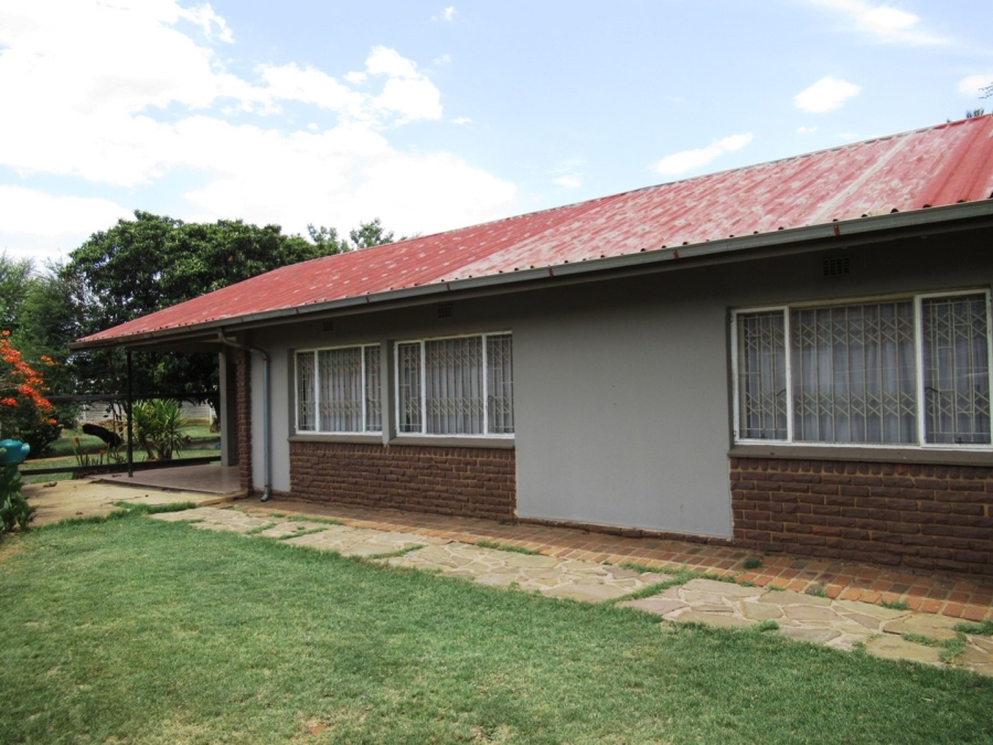 3 Bedroom Property for Sale in Erasmus Gauteng