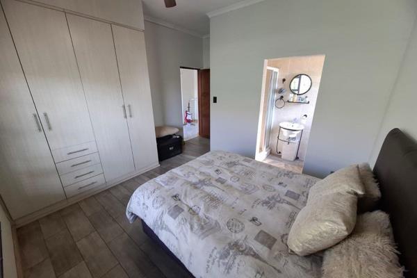 4 Bedroom Property for Sale in Magalieskruin Gauteng