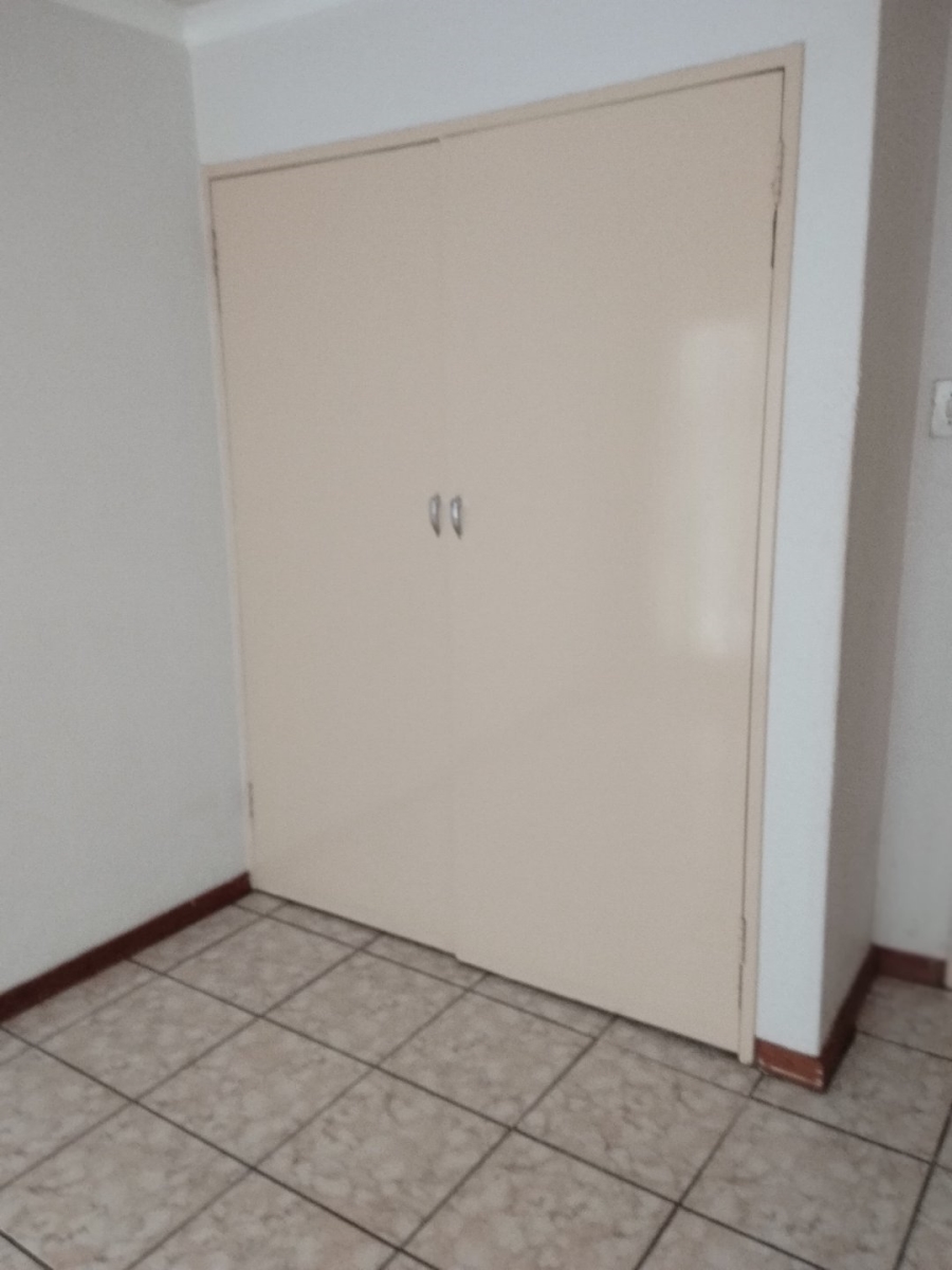 3 Bedroom Property for Sale in Soshanguve DD Gauteng