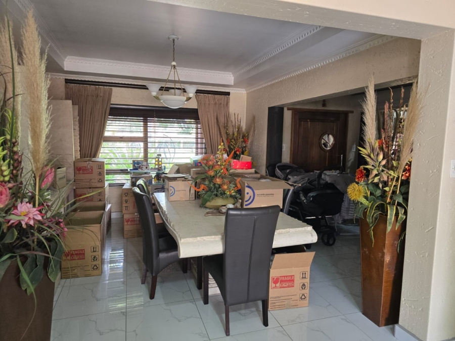 5 Bedroom Property for Sale in Beyers Park Gauteng