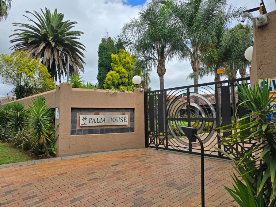 5 Bedroom Property for Sale in Beyers Park Gauteng