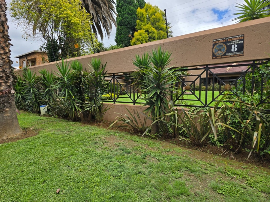 5 Bedroom Property for Sale in Beyers Park Gauteng