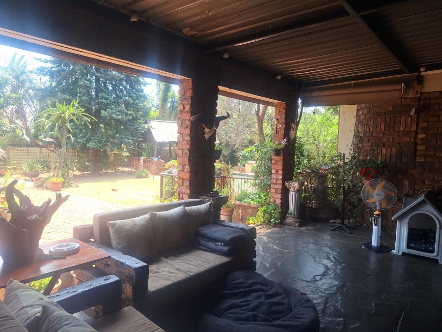 3 Bedroom Property for Sale in Dorandia Gauteng