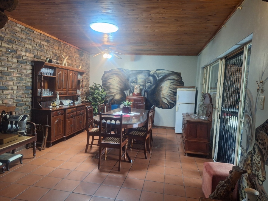 3 Bedroom Property for Sale in Dorandia Gauteng