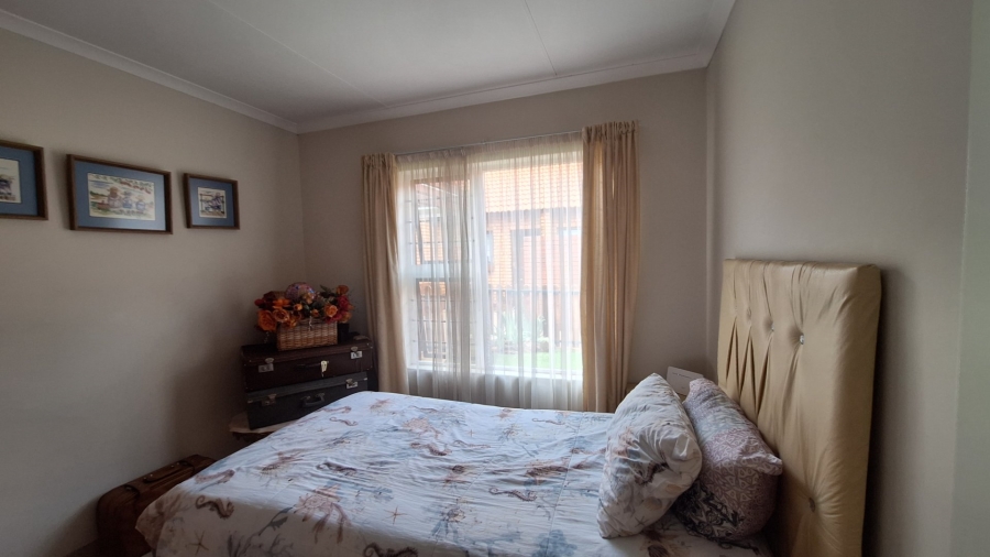 2 Bedroom Property for Sale in Willow Park Manor Gauteng