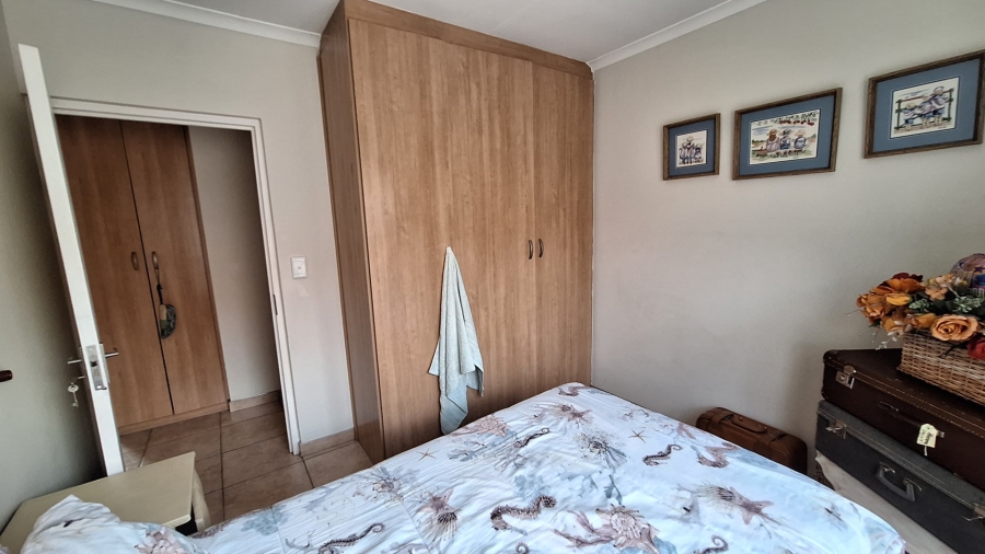 2 Bedroom Property for Sale in Willow Park Manor Gauteng