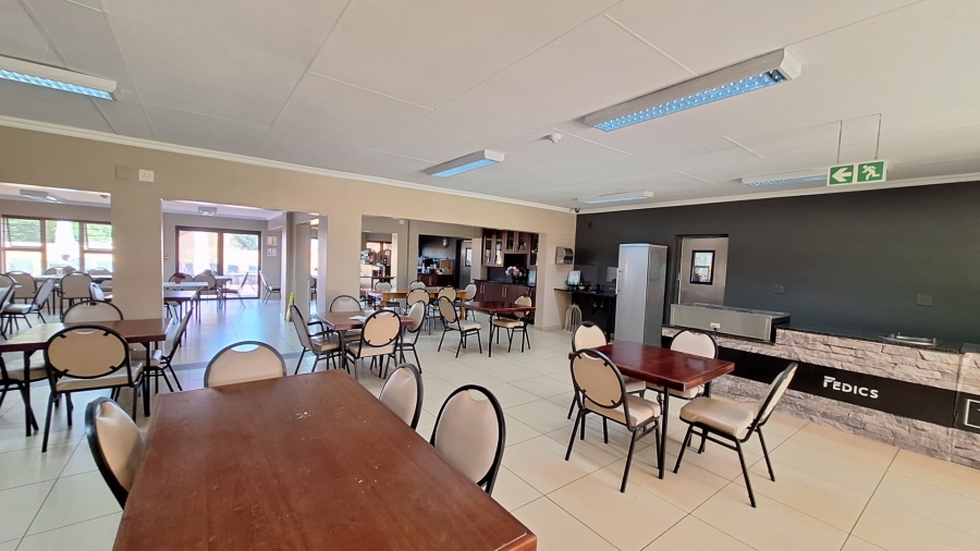 2 Bedroom Property for Sale in Willow Park Manor Gauteng