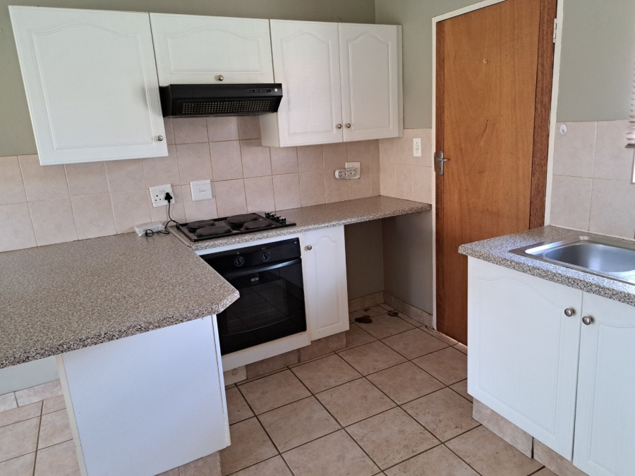 2 Bedroom Property for Sale in Doornpoort Gauteng