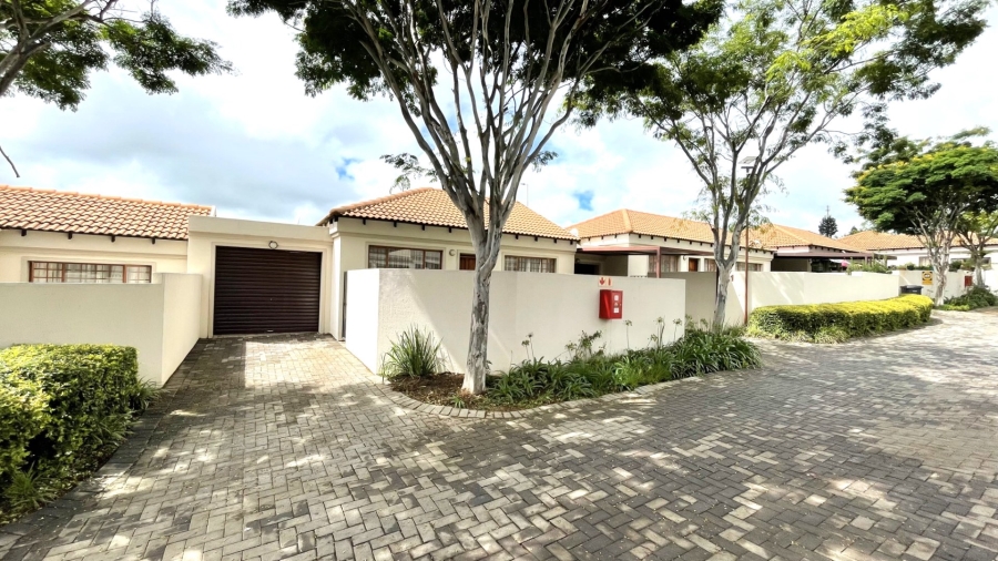 2 Bedroom Property for Sale in Moreleta Park Gauteng