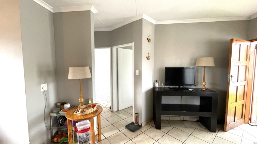 2 Bedroom Property for Sale in Moreleta Park Gauteng