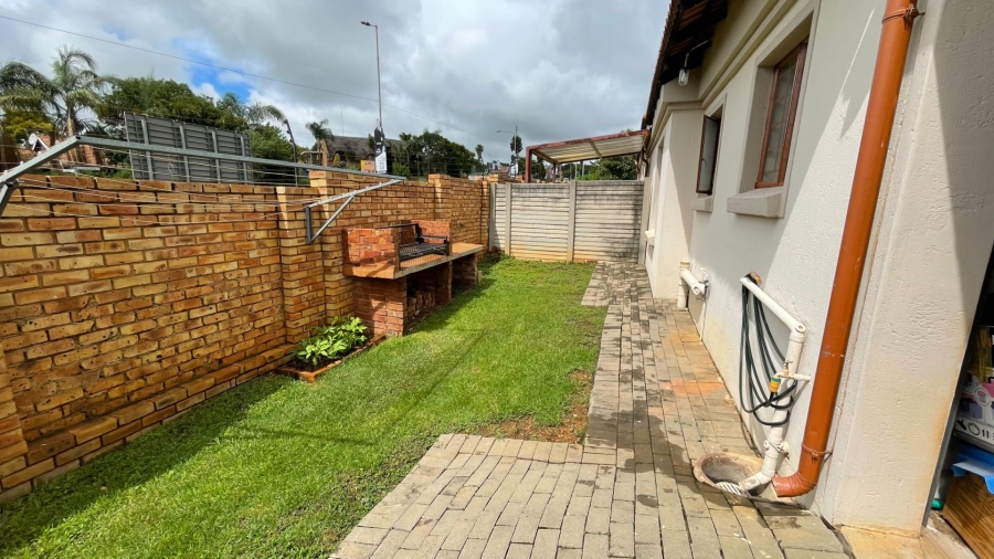 2 Bedroom Property for Sale in Moreleta Park Gauteng