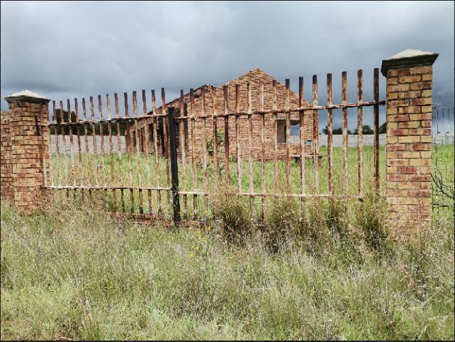  Bedroom Property for Sale in Bredell Gauteng