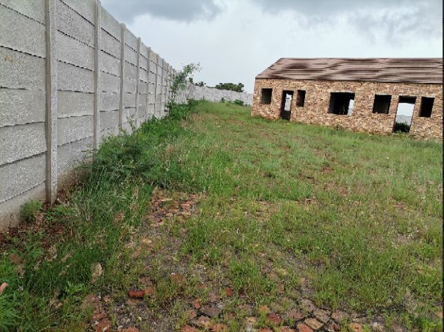  Bedroom Property for Sale in Bredell Gauteng