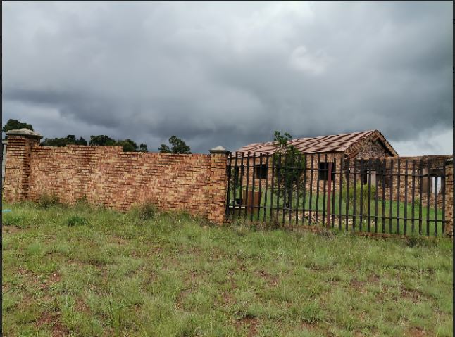  Bedroom Property for Sale in Bredell Gauteng