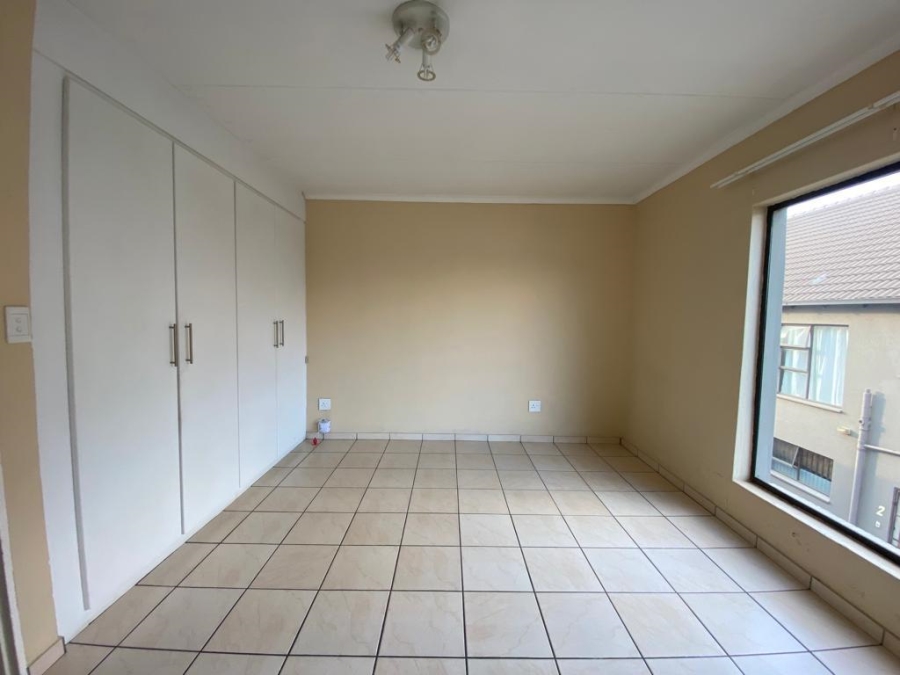 To Let 2 Bedroom Property for Rent in Westdene Gauteng