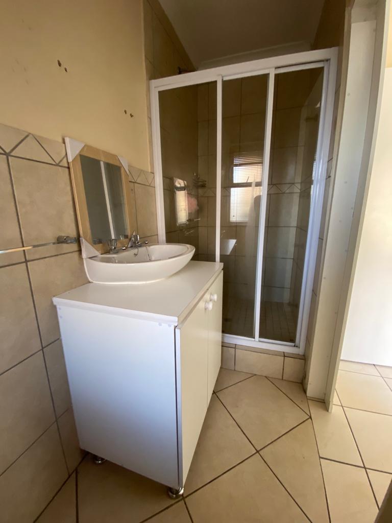 To Let 2 Bedroom Property for Rent in Westdene Gauteng