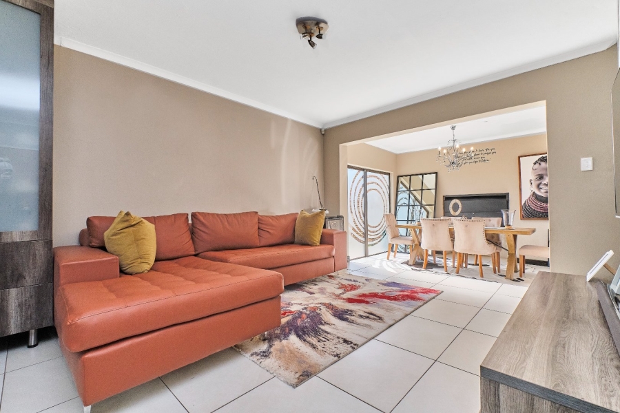 To Let 3 Bedroom Property for Rent in Wilgeheuwel Gauteng