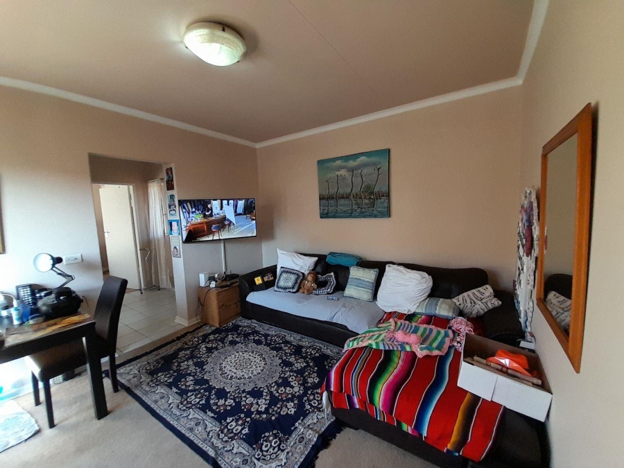 1 Bedroom Property for Sale in Edenvale Central Gauteng