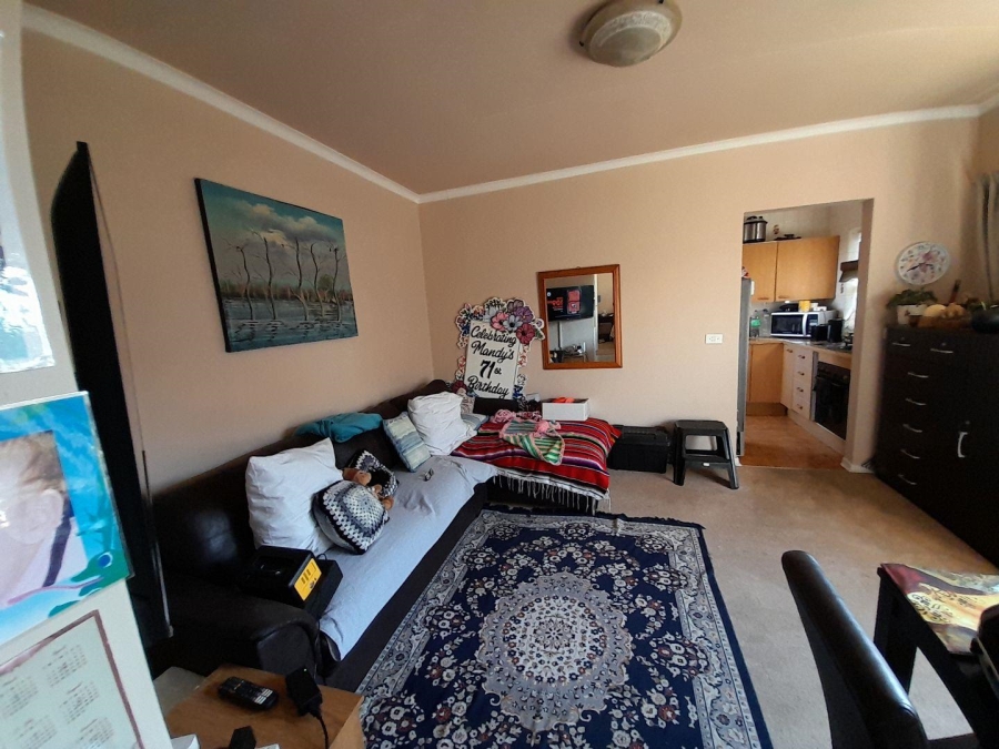 1 Bedroom Property for Sale in Edenvale Central Gauteng