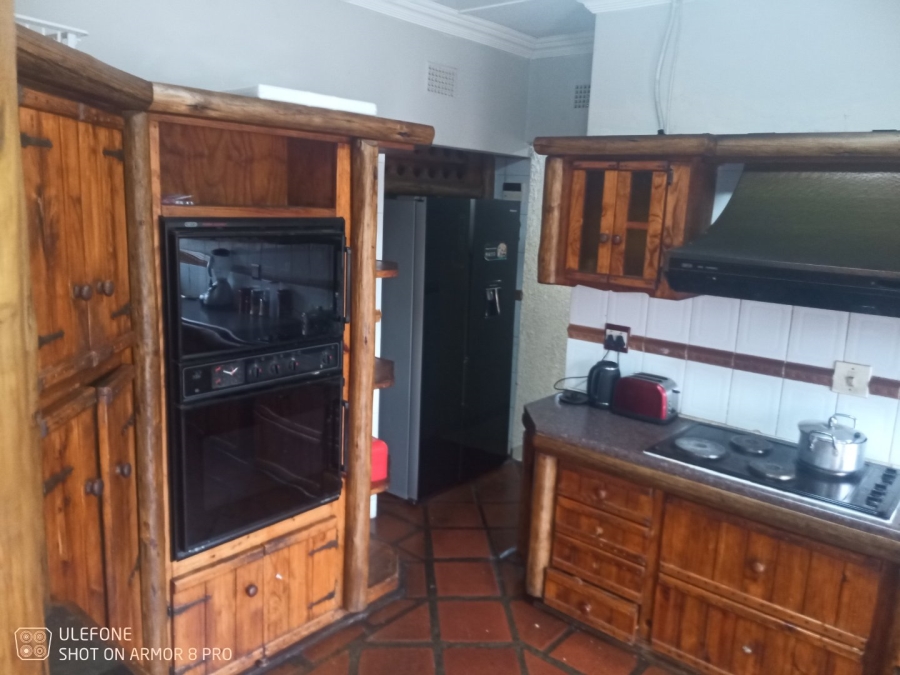 4 Bedroom Property for Sale in Lambton Gauteng