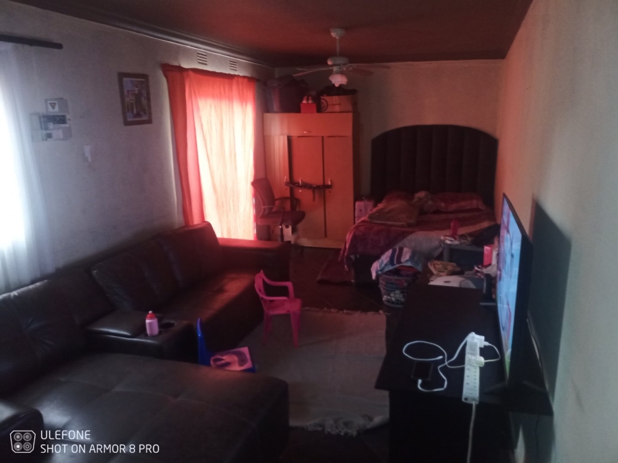 4 Bedroom Property for Sale in Lambton Gauteng