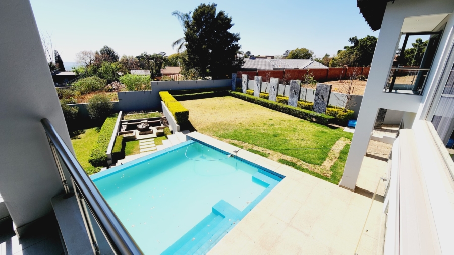 5 Bedroom Property for Sale in Waterkloof Ridge Gauteng