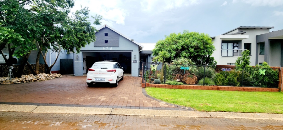 To Let 3 Bedroom Property for Rent in Roodepark Eco Estate Gauteng