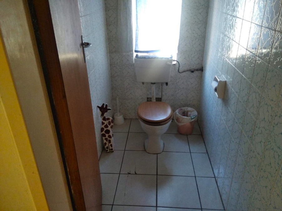  Bedroom Property for Sale in Kameeldrift West Gauteng