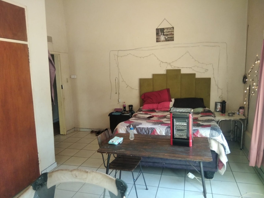  Bedroom Property for Sale in Kameeldrift West Gauteng