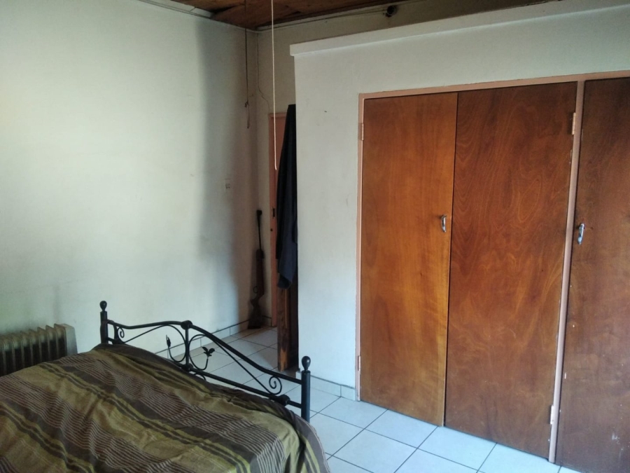  Bedroom Property for Sale in Kameeldrift West Gauteng