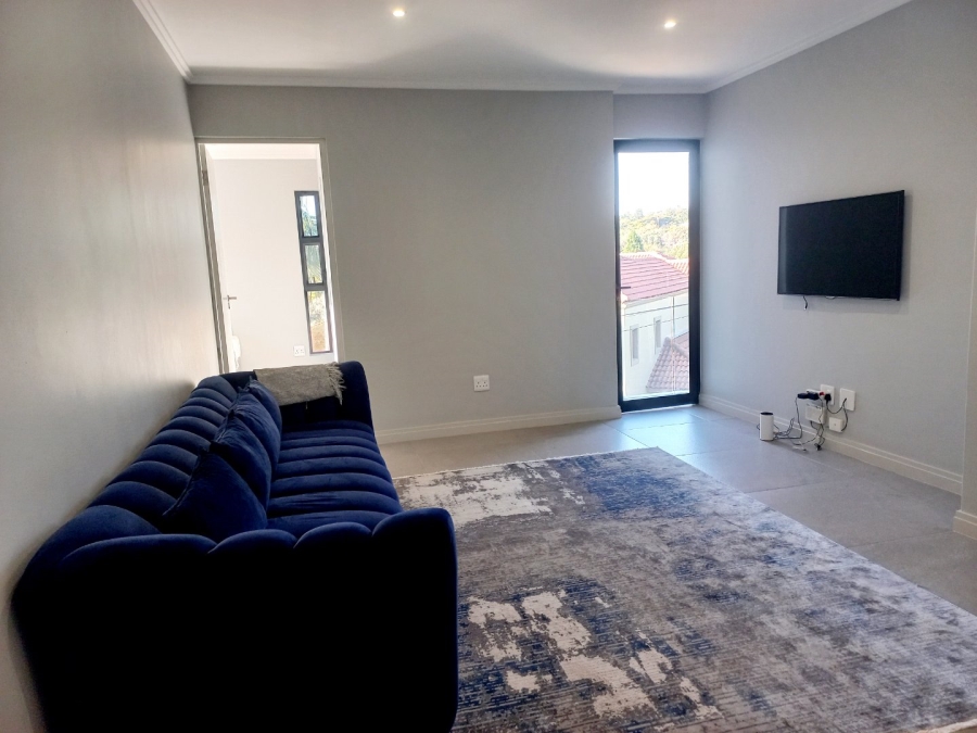 To Let 5 Bedroom Property for Rent in Morningside Manor Gauteng