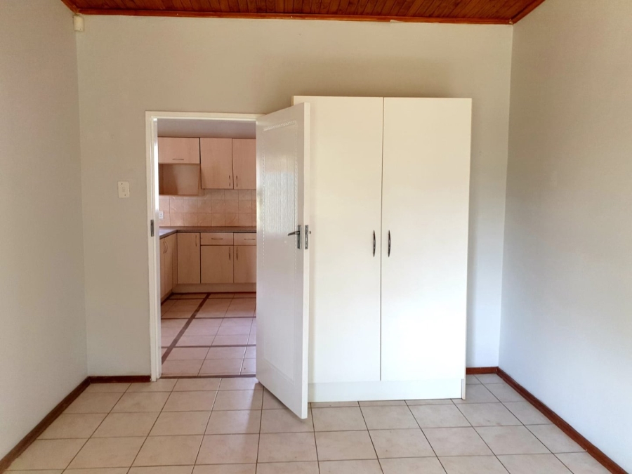 6 Bedroom Property for Sale in Gerardsville Gauteng