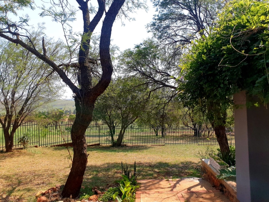 6 Bedroom Property for Sale in Gerardsville Gauteng