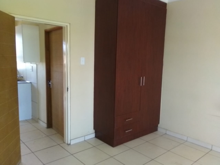 To Let 1 Bedroom Property for Rent in Ga-Rankuwa Unit 5 Gauteng