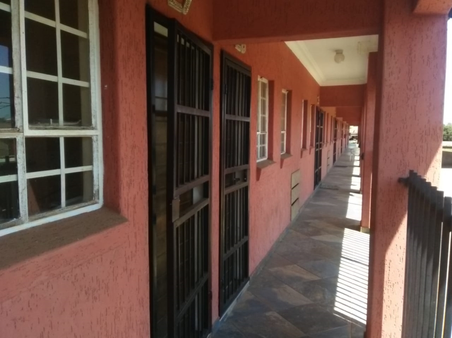 To Let 1 Bedroom Property for Rent in Ga-Rankuwa Unit 5 Gauteng