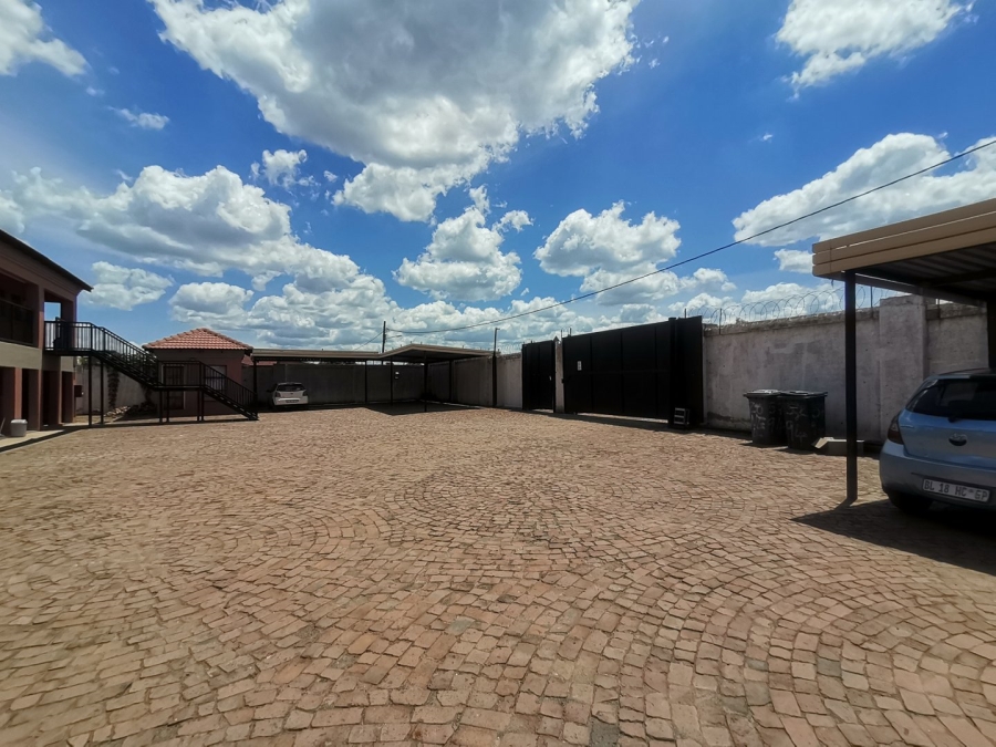 To Let 1 Bedroom Property for Rent in Ga-Rankuwa Unit 5 Gauteng