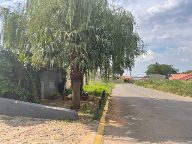 3 Bedroom Property for Sale in Klipspruit West Gauteng