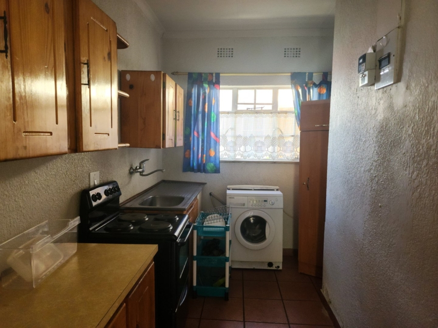 To Let 1 Bedroom Property for Rent in Woodmere Gauteng