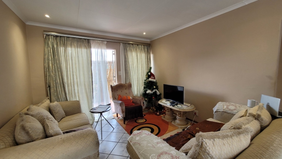 3 Bedroom Property for Sale in Magalieskruin Gauteng