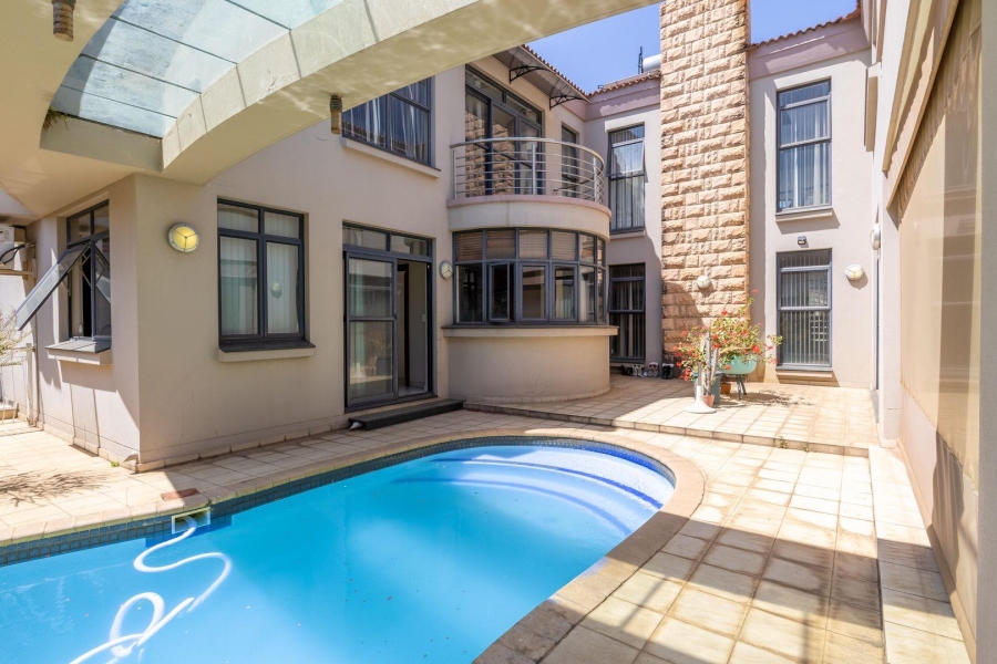 4 Bedroom Property for Sale in Bedfordview Gauteng