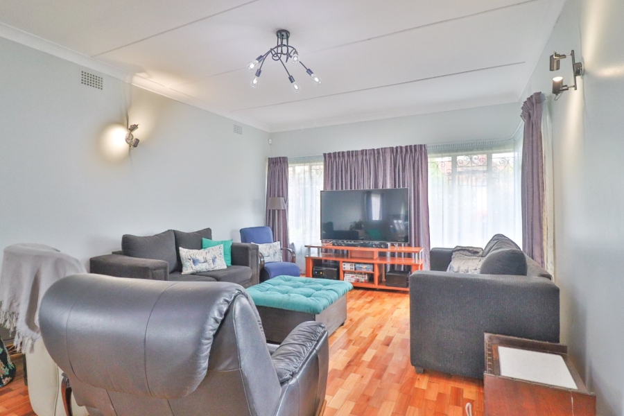 3 Bedroom Property for Sale in Sunnyridge Gauteng