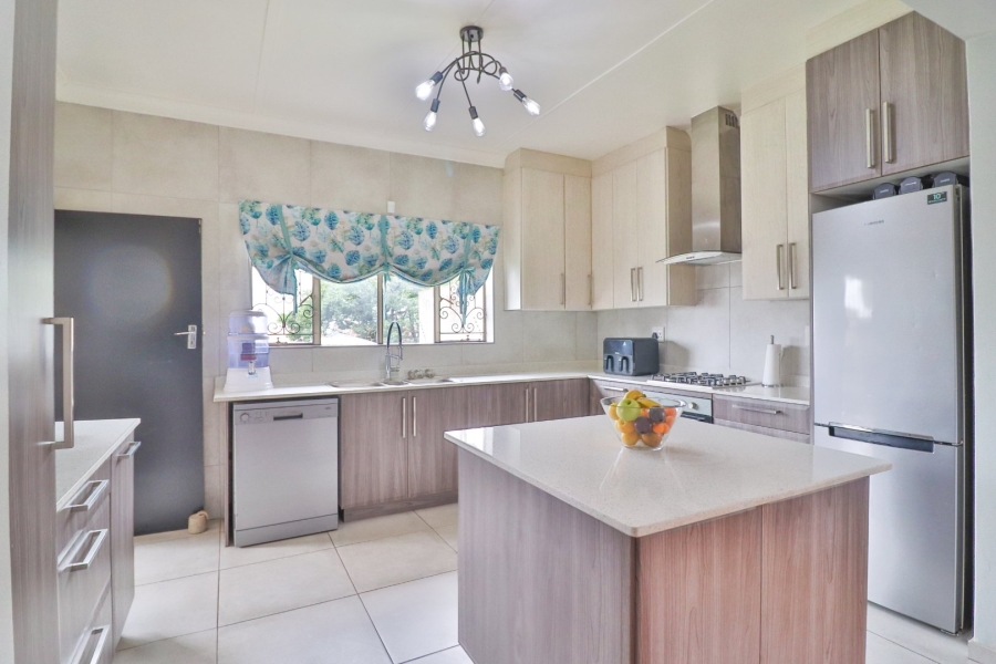 3 Bedroom Property for Sale in Sunnyridge Gauteng