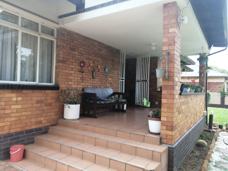 4 Bedroom Property for Sale in Selection Park Gauteng